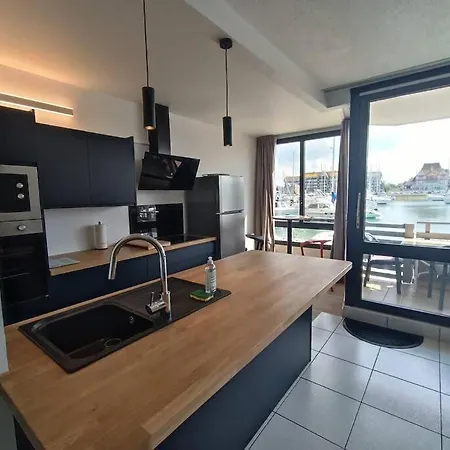 Апартаменты Chez Mamarina - Quadruplex - Marina Довиль